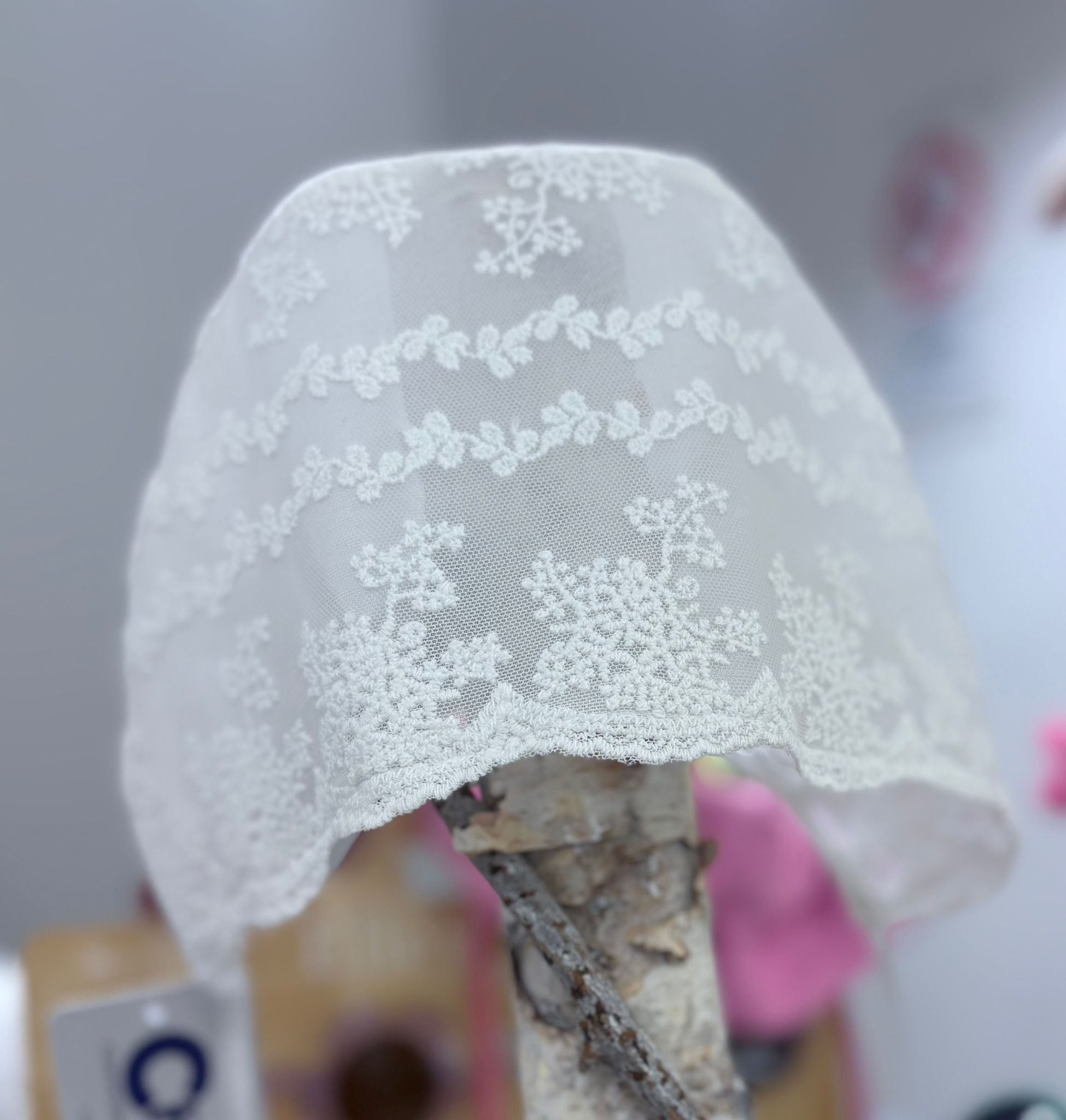 CUFFIA ELEGANTE IN PIZZO CHARO