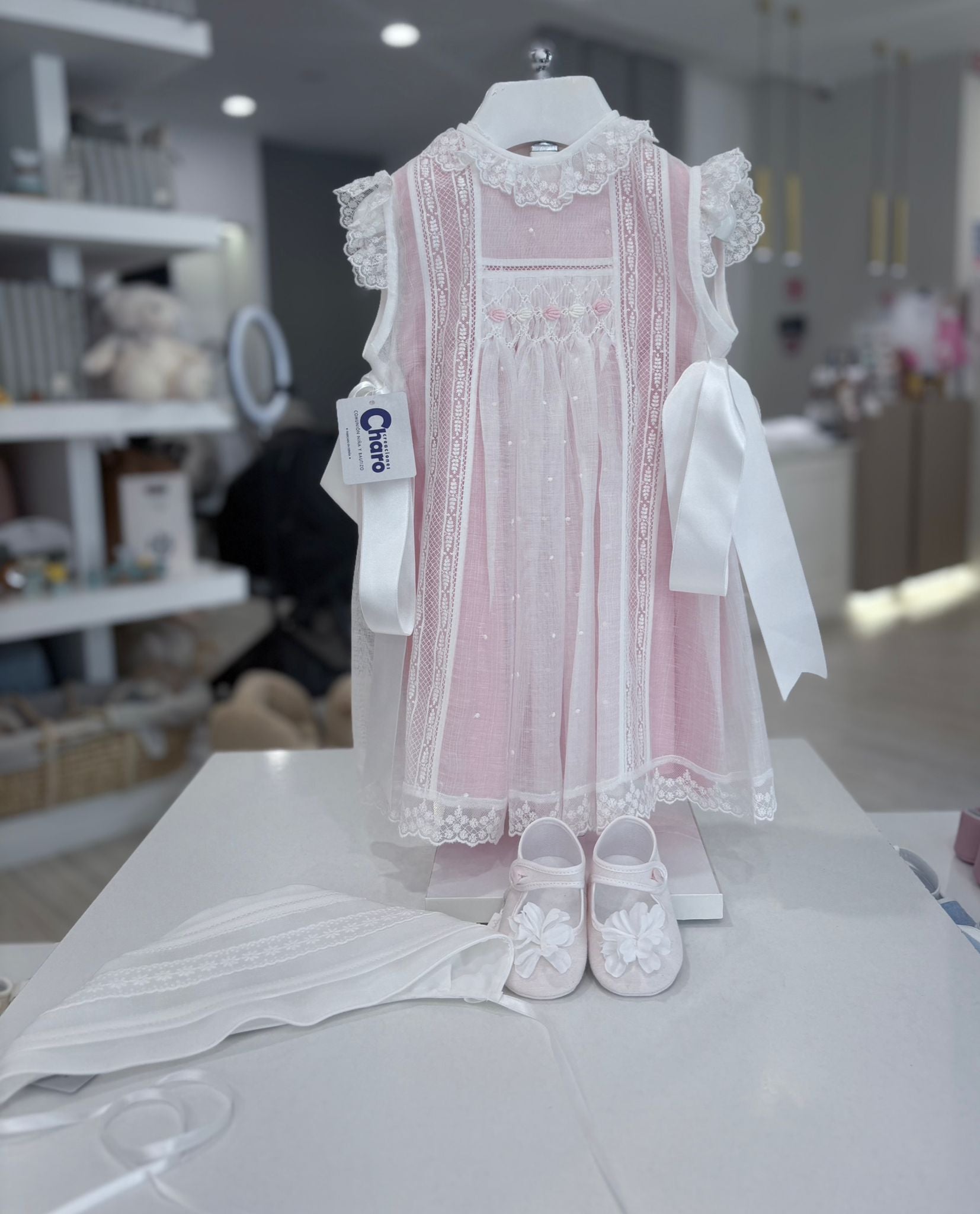 ABITO CERIMONIALE PER NEONATA CON PIZZO CHARO