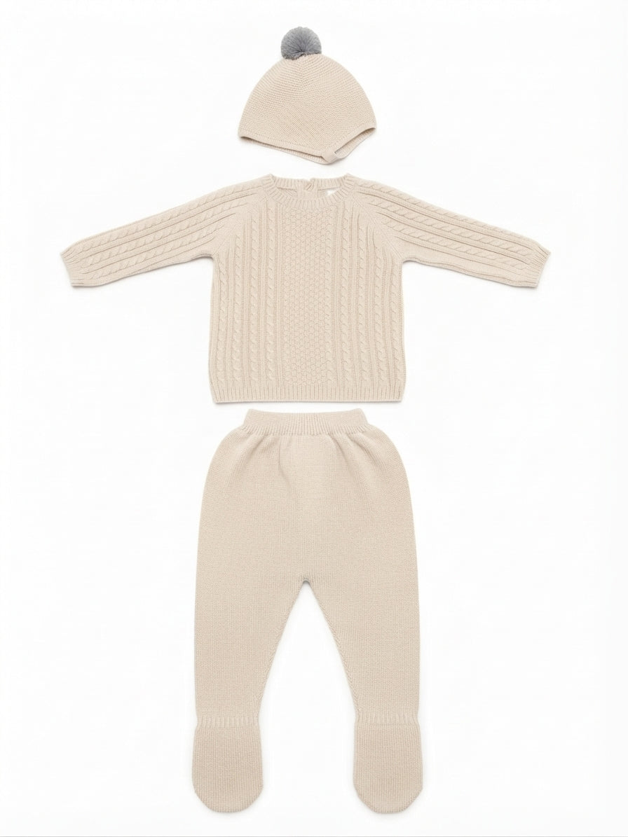 SET CORDINATO COMPLETO NEONATO IN MAGLIA CON TRECCE, CAPPELLINO E PANTALONI MAC ILLUSION