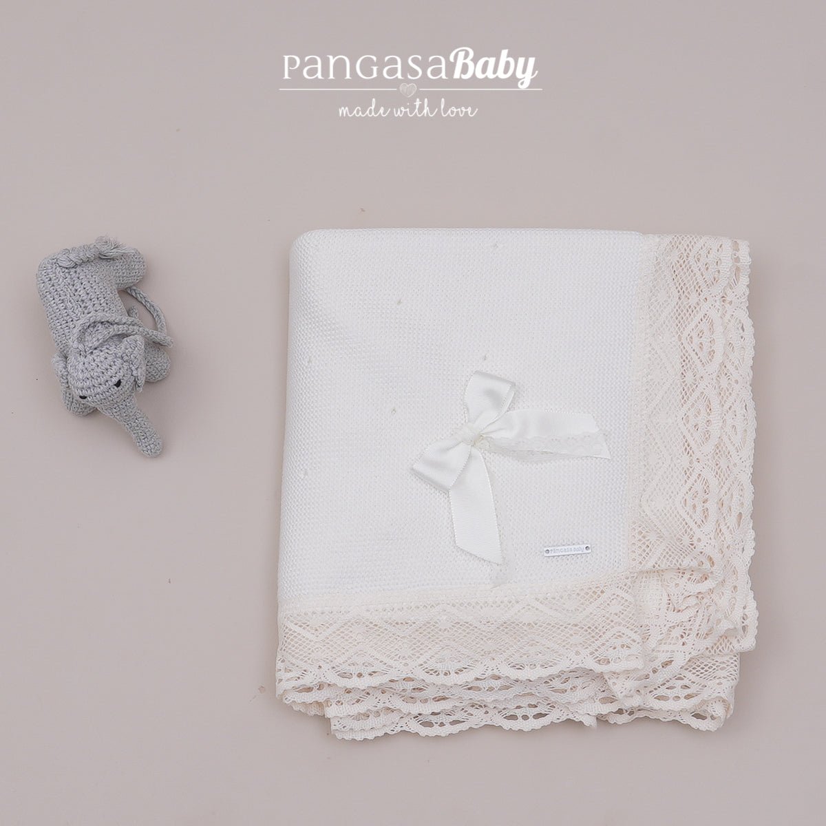 COPERTA IN PIZZO PANGASA