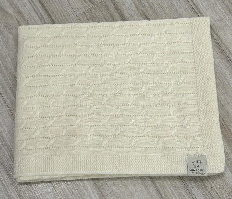 COPERTINA NASCITA TRECCE CULLA IN PURA LANA MERINO ULTRAFINE MAGLIFICIO DI VERONA