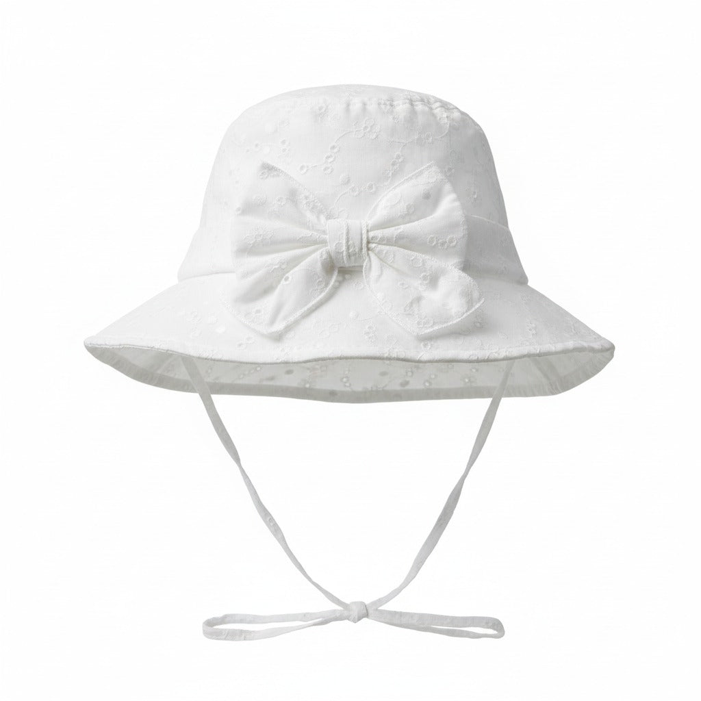 CAPPELLO BUCKET IN COTONE SANGALLO CON FIOCCO CATYA
