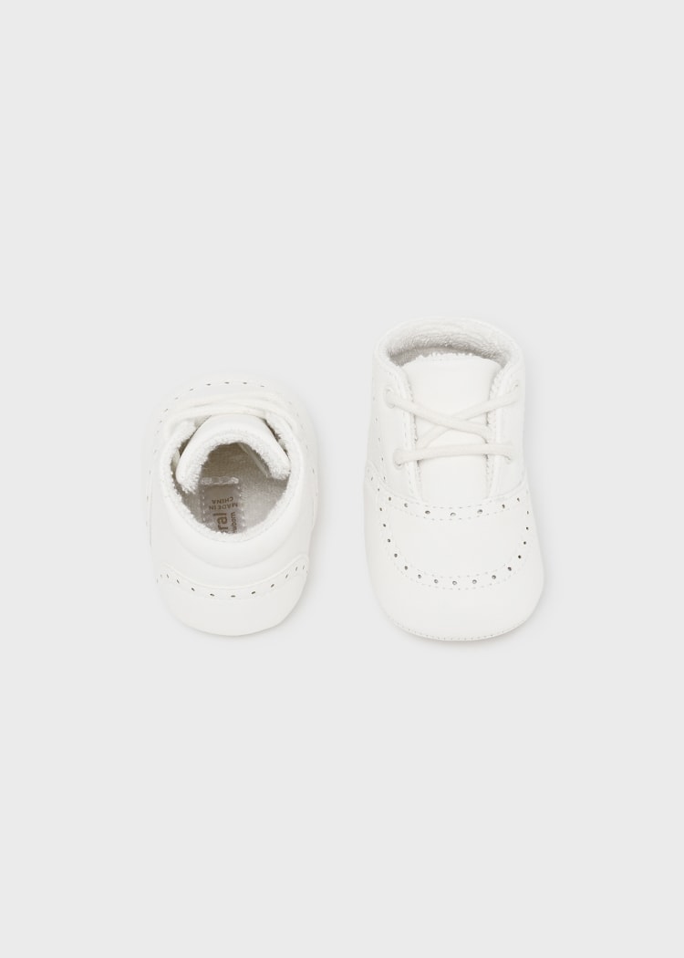 SCARPE TRAFORATE NEONATO MAYORAL