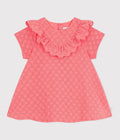 ABITO A MANICHE CORTE IN SANGALLO CON MOTIVO A CUORI NEONATA PETIT BATEAU