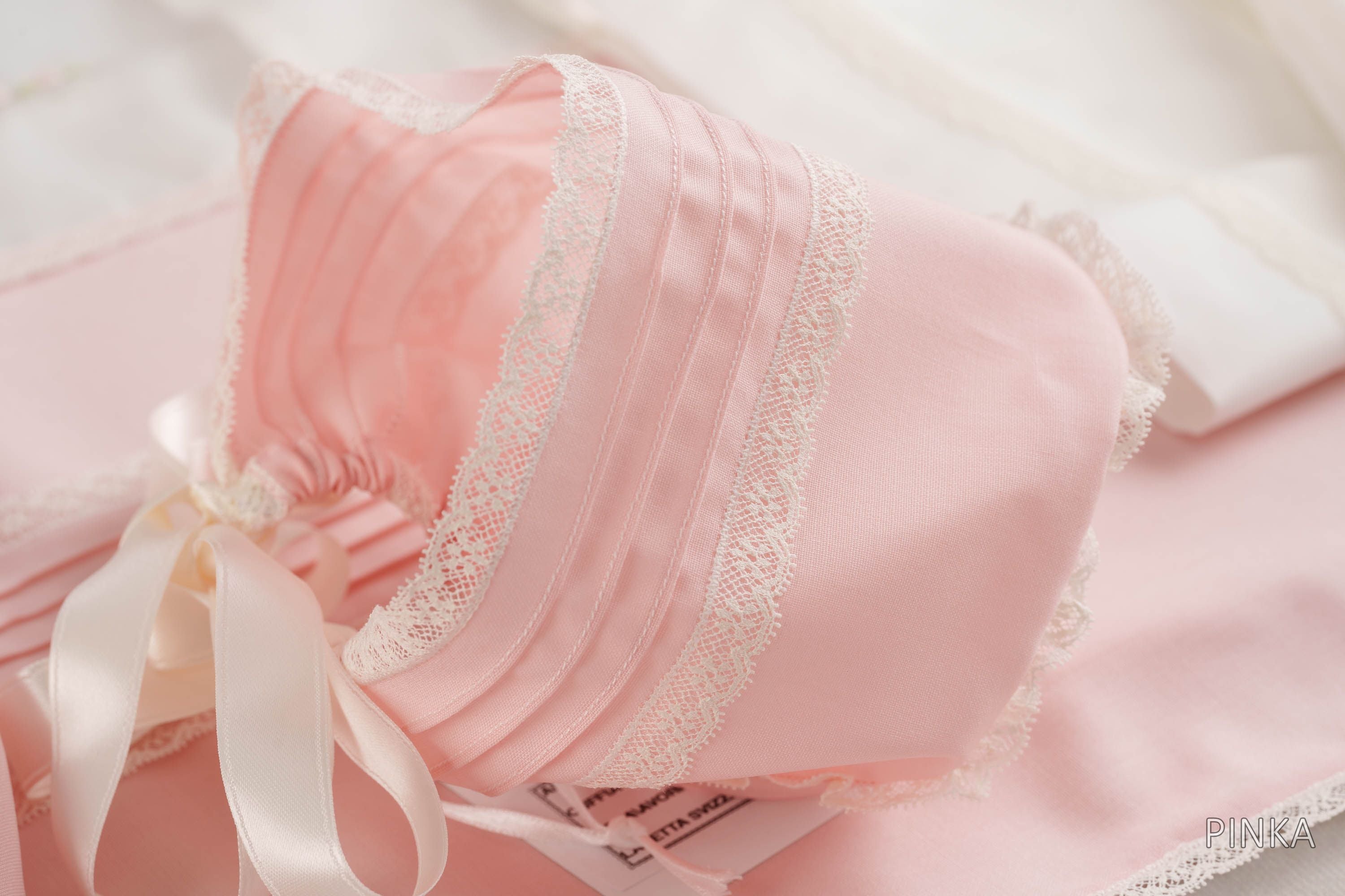 CUFFIA CERIMONIALE PICCOLA GIUGGIOLA - PINKA