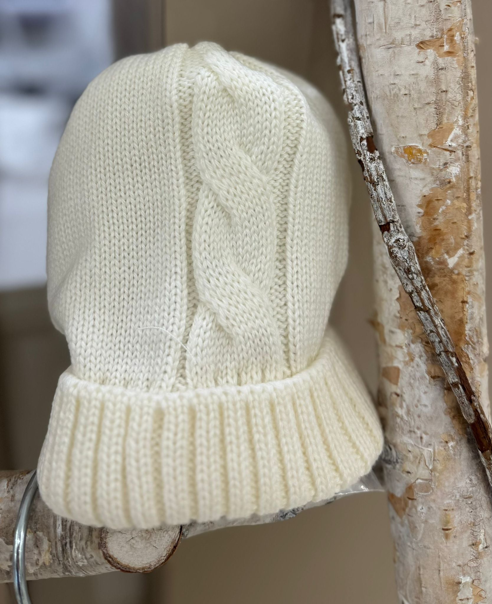 CAPPELLINO IN MAGLIA BEBE' DI ALMY