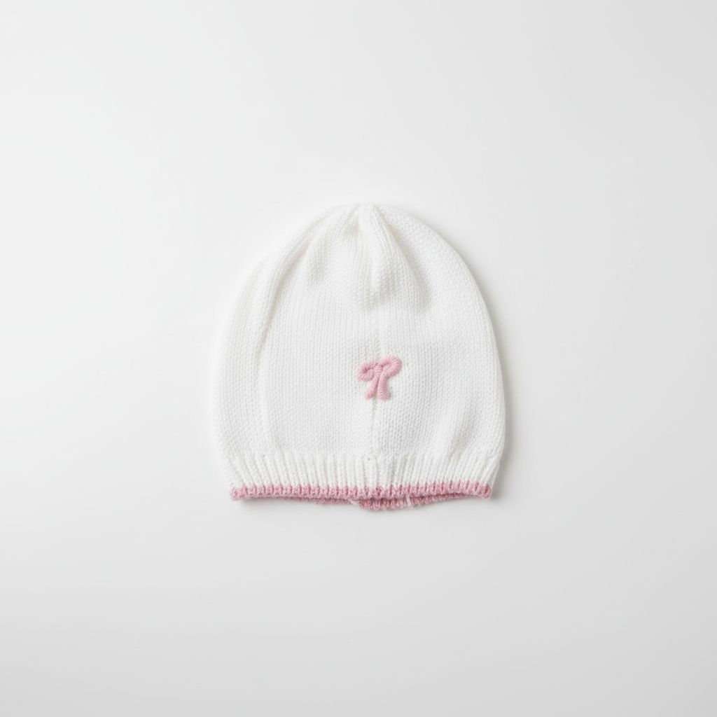 CAPPELLINO IN FILO CON FIOCCHETTO BEBE' DI ALMY