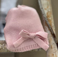 CAPPELLINO IN MAGLIA CON FIOCCHETTO BEBE' DI ALMY