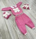 SET CORREDINO FUCSIA FIOCCO PANNA IN PURA LANA : COMPLETINO, CAPPELLINO E BABBUCCE