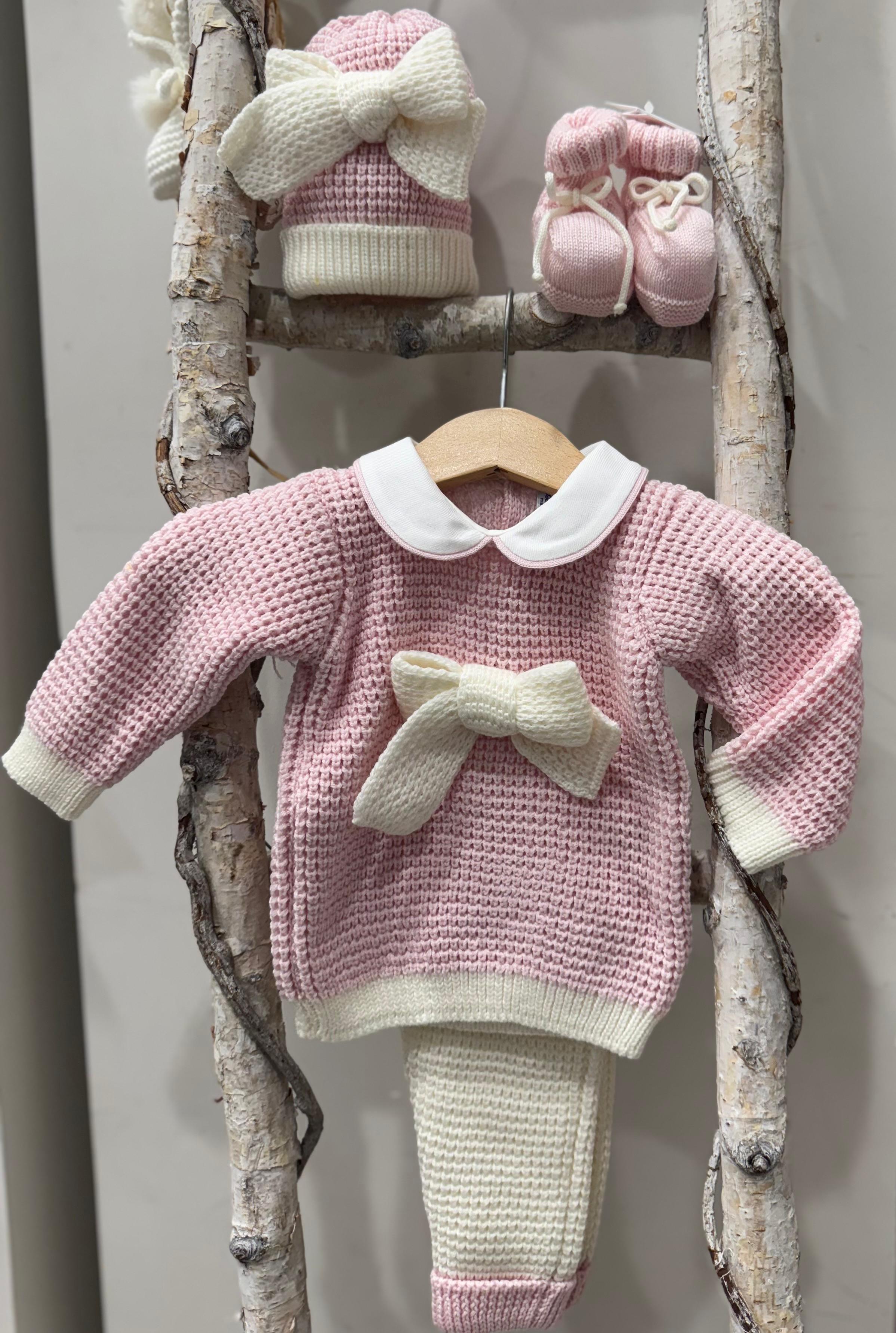 SET CORREDINO CON FIOCCO IN PURA LANA : COMPLETO, CAPPELLINO E BABBUCCE