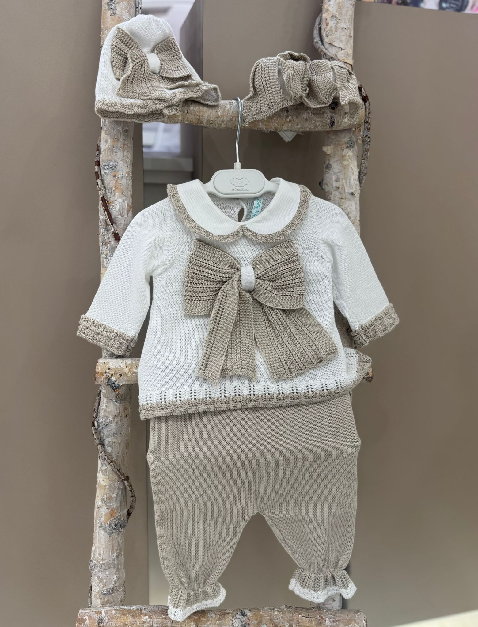 SET CORREDINO CON FIOCCO IN FILO : COMPLETINO, CAPPELLINO E BABBUCCE