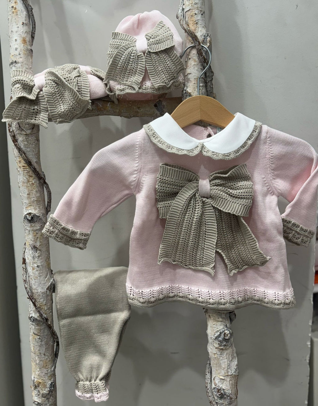 SET CORREDINO CON FIOCCO IN FILO : COMPLETINO, CAPPELLINO E BABBUCCE