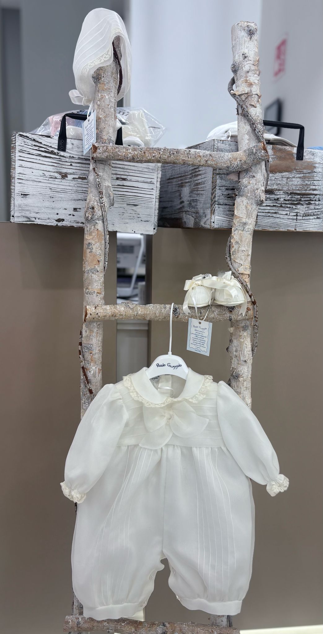 CORDINATO CERIMONIALE: TUTINA 100% SETA, CUFFIA E SCARPINA PICCOLA GIUGGIOLA - PALINURO