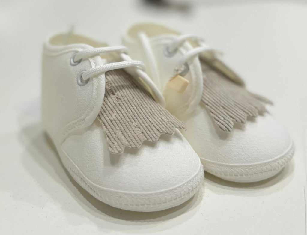 SCARPINA ELEGANTE CON LACCI BUFI