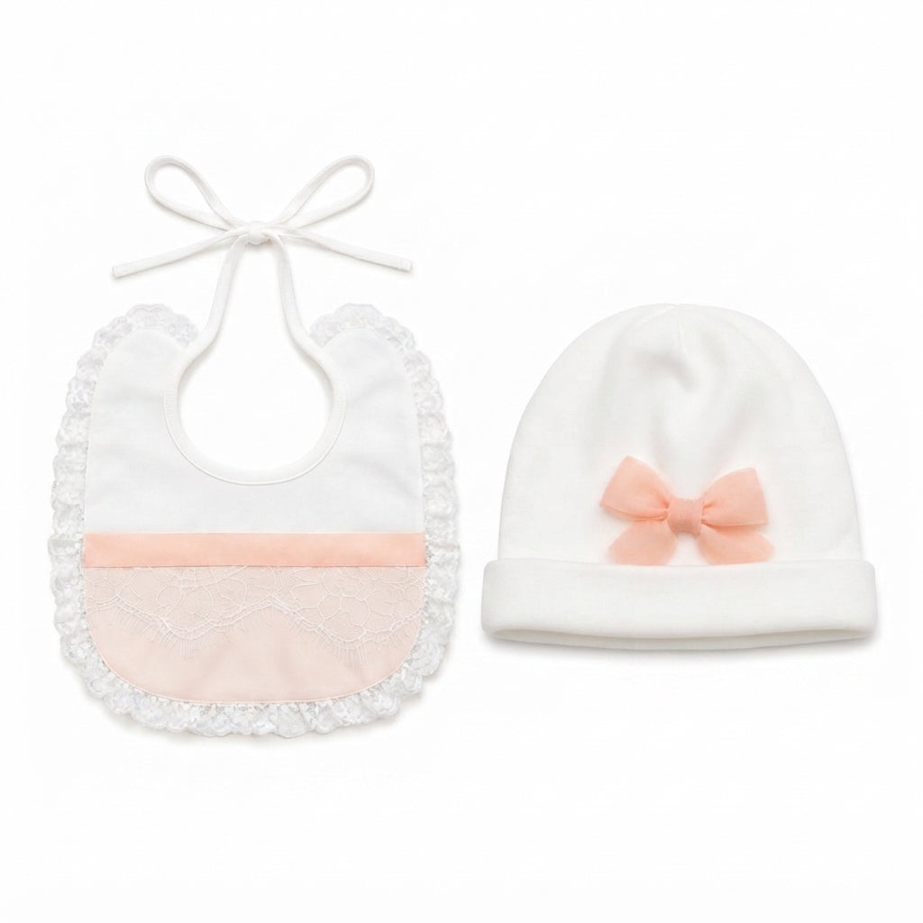 SET COORDINATO NEONATA CAPPELLINO IN CINIGLIA E BAVETTA CON INSERTI IN PIZZO LA SARTORIA DEI PICCOLI