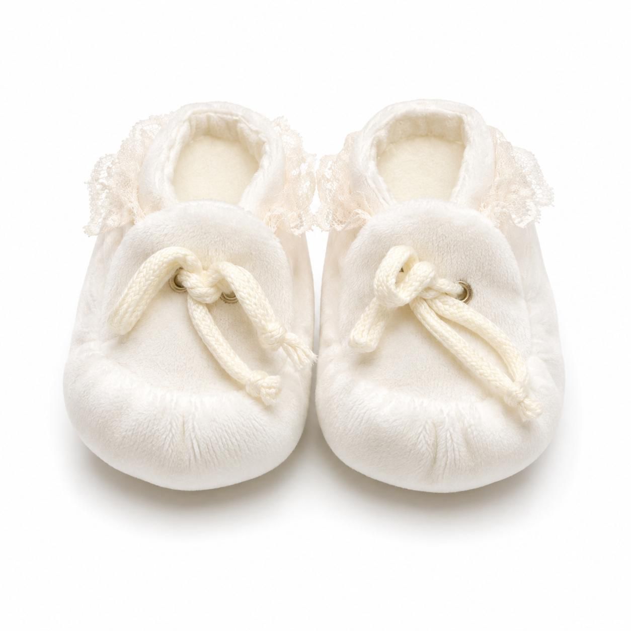 SCARPINE NEONATO CON INSERTI IN PIZZO LA SARTORIA DEI PICCOLI