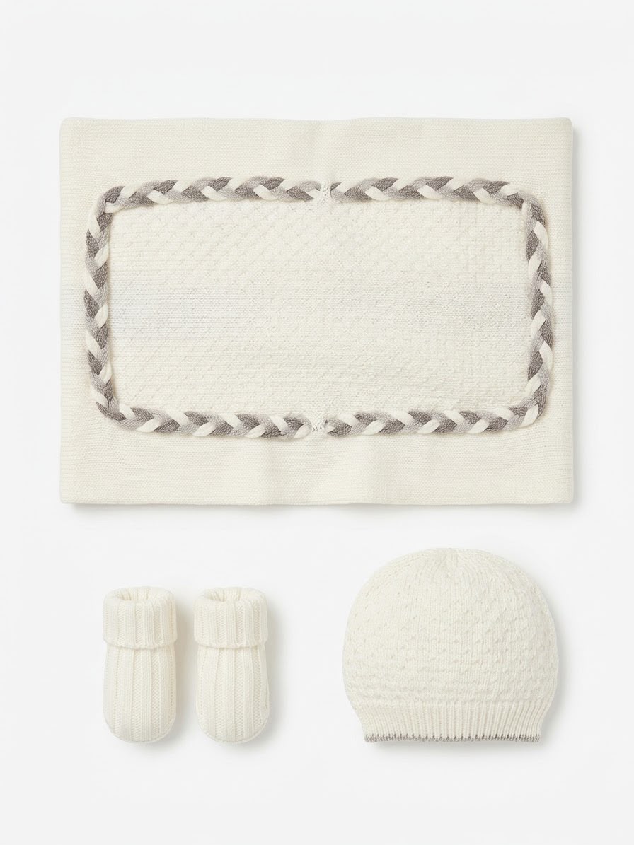 SET COPERTINA, BERRETTO E SCARPINE IN MAGLIA SCALDACUORE