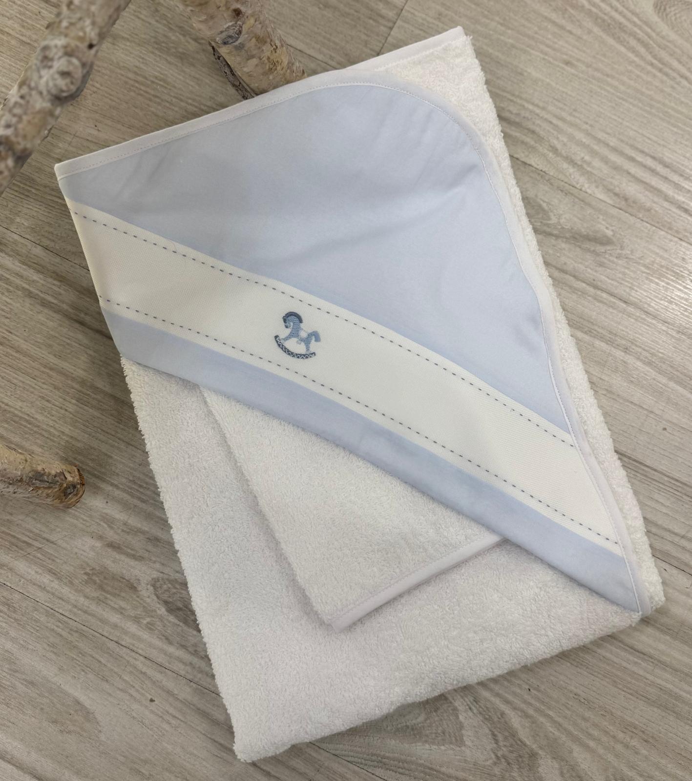 ASCIUGAMANO CON CAPPUCCIO CAVALLUCCIO PURETE'