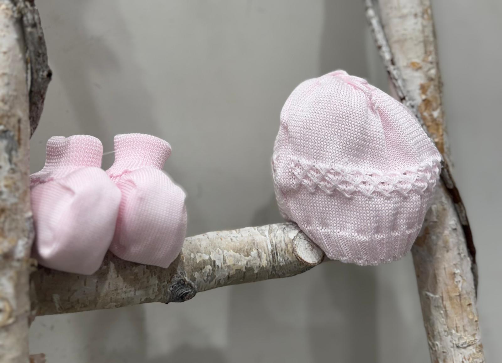 SET IN FILO CAPPELLINO + BABBUCCE PAPPA E LATTE