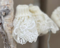 SCARPINE IN MAGLIA CON PIZZO BEBE' DI ALMY