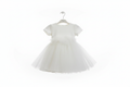 Banner vestito bianco tulle vicino